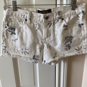 Lucky cut off shorts